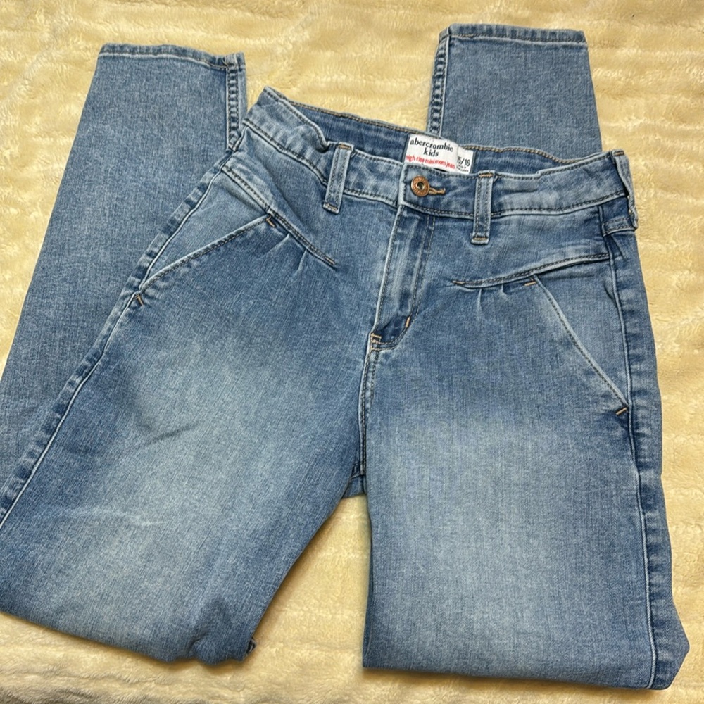 Abercrombie Kids high-rise mini mom jeans